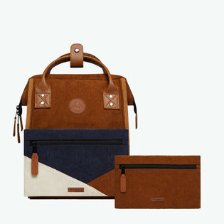 adventurer-marron-mini-mochila-cabaia-reinventa-los-accesorios-para-mujeres-hombres-y-ninos-mochilas-bolsos-de-viaje-maletas-bolsos-bandolera-kits-de-viaje-gorros