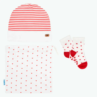 baby-baby-love-new-born-set-we-produced-cruelty-free-and-highly-colored-beanies-socks-backpacks-towels-for-men-women-kids-our-accesories-all-have-their-own-ingeniosity-to-discover