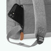 gris-aventurero-mini-mochila