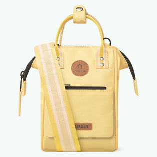 benguela-nano-bag-1-tasca-cabaia-reinventa-gli-accessori-per-donne-uomini-e-bambini-zaini-borsoni-valigie-borse-a-tracolla-kit-da-viaggio-berretti