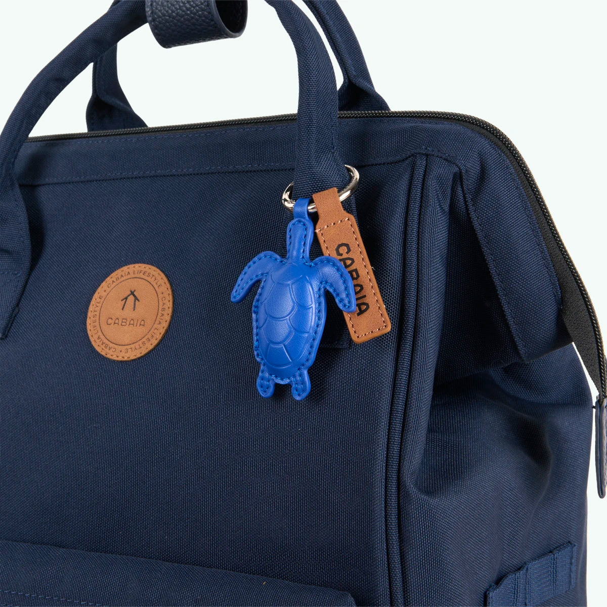 Charm Turtle - Cabaïa Europe - 