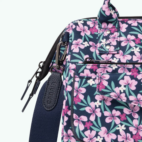 Crossbody Adventurer Medium Cagliari - Cabaïa Europe -  - Cabaïa Europe