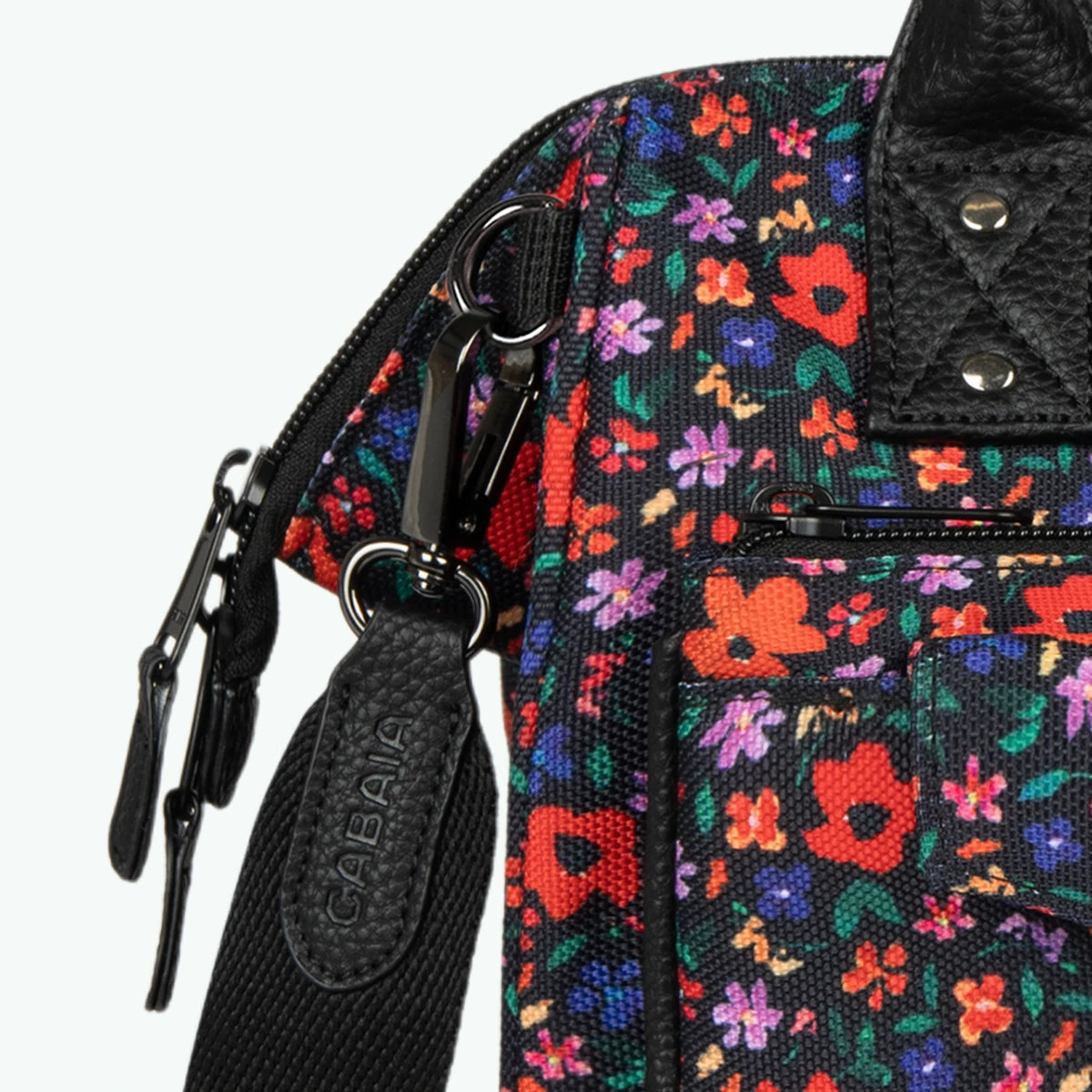 Adventurer Umhängetasche Crossbody M Maupiti - Cabaïa Europe - 