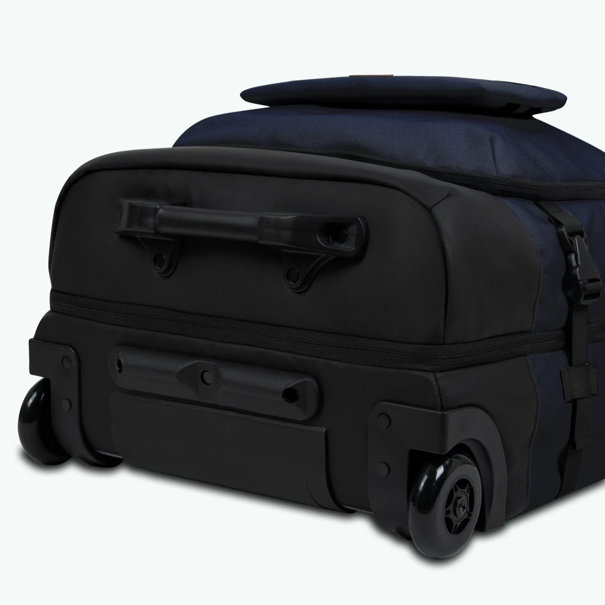2-Wheel Soft Suitcase Medium Reykjavik - Cabaïa Europe - 