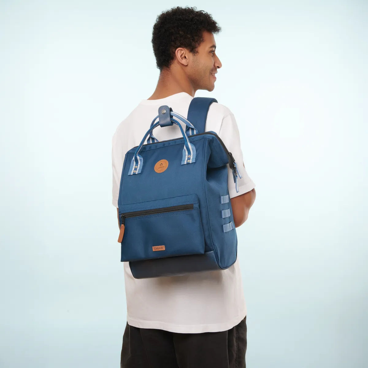 Backpack Adventurer Medium Bratislava - Cabaïa Europe - 