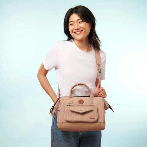 Adventurer Umhängetasche Crossbody L Luxor - Cabaïa Europe