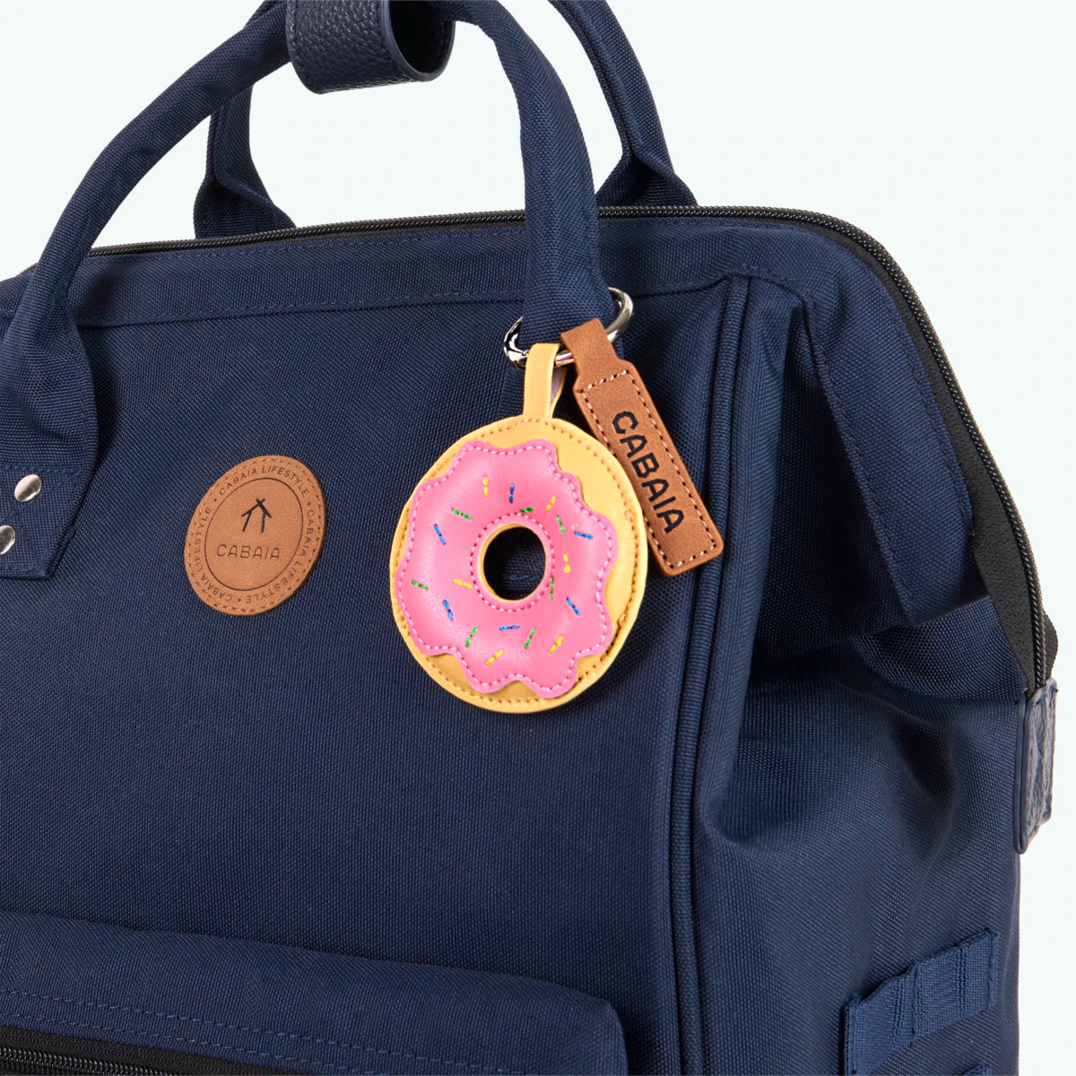 Charm Glazed Doughnut - Cabaïa Europe - 