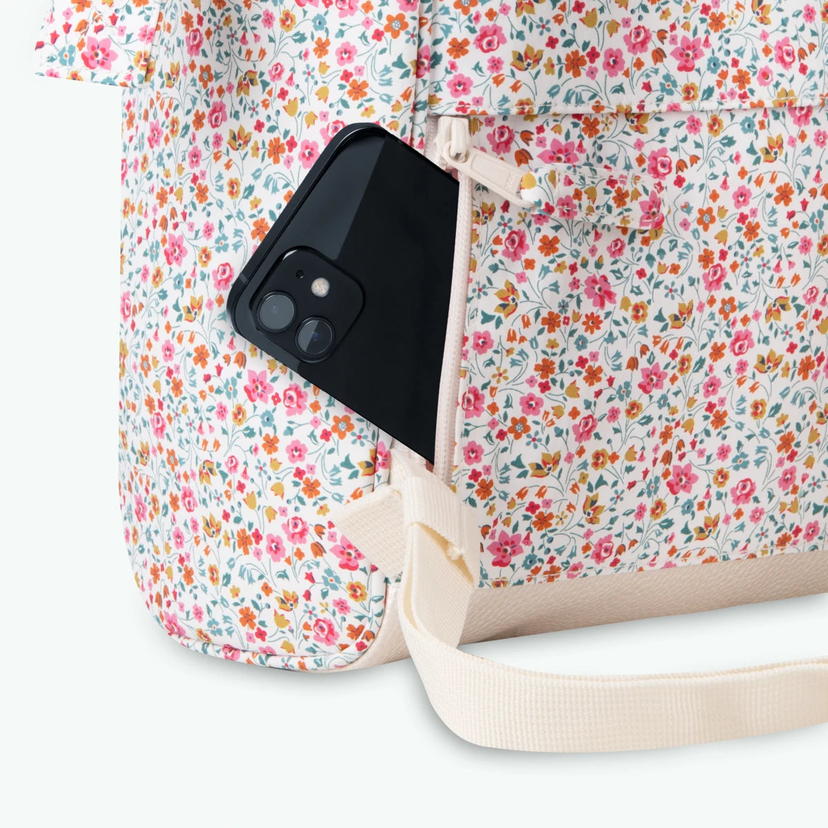 Adventurer Rucksack S Kimberley and Sarah - Cabaïa Europe - 