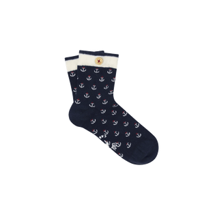 unlosable-socks-wood-button-kids-sockkids20-gabr-cabaia-herontwerpt-accessoires-voor-vrouwen-mannen-en-kinderen-rugzakken-reistassen-koffers-schoudertassen-reiskits-mutsen