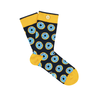unlosable-socks-wood-button-men-41-46-socks20-axel-sok-we-produced-cruelty-free-and-highly-colored-beanies-socks-backpacks-towels-for-men-women-kids-our-accesories-all-have-their-own-ingeniosity-to-discover