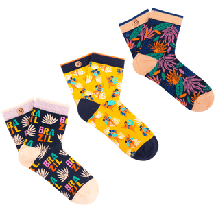 new-samba-de-janeiro-3-socks-abbiamo-prodotto-berretti-calzini-zaini-asciugamani-cruelty-free-e-coloratissimi-per-uomo-donna-bambino-i-nostri-accessori-hanno-tutti-la-loro-ingegnosita-da-scoprire