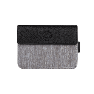 card-holder-statue-de-la-liberte-cabaia-reinvents-accessories-for-women-men-and-children-backpacks-duffle-bags-suitcases-crossbody-bags-travel-kits-beanies