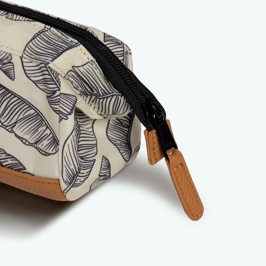 Small pouch Andrassy Ut - Cabaïa Europe - 